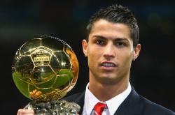 爱游戏官方-久保建英的救赎之夜，当挪威的冰雪遇上巴西的桑巴