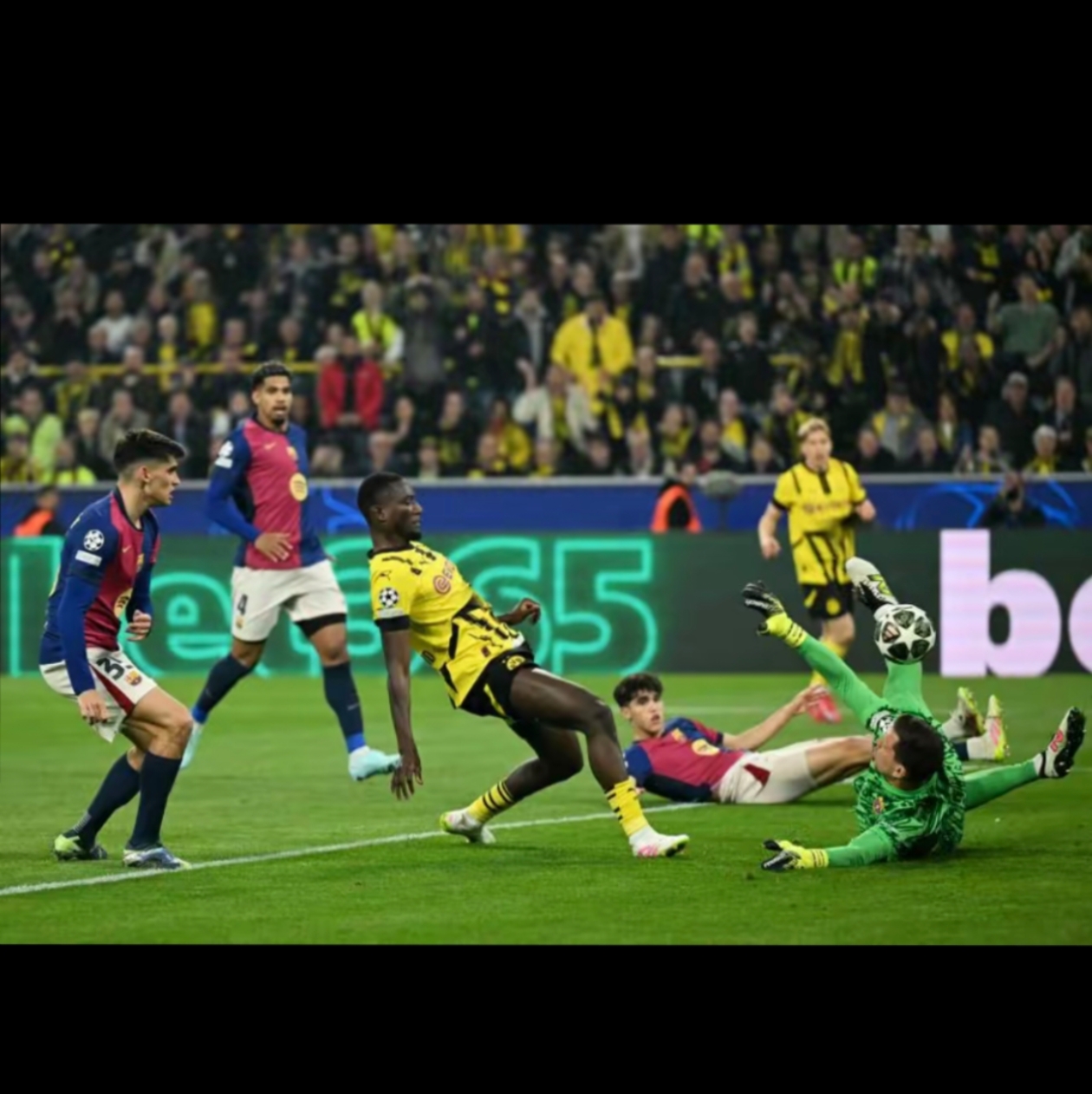 关于巴黎主场惨遭逆转，不敌尼斯的信息