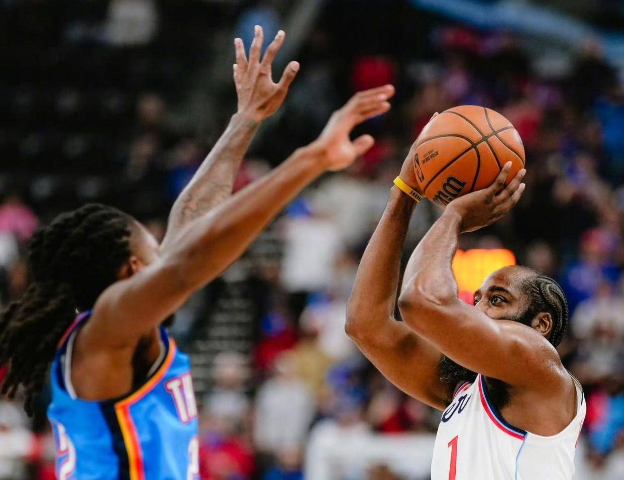 勇士遭湖人逆转,失去领先优势 勇士遭湖人逆转,失去领先优势