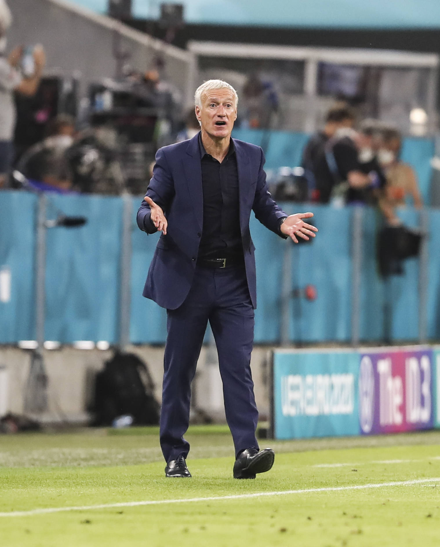 包含伯利克主场战平法国,小组形势依然未定的词条 包含伯利克主场战平法国,小组形势依然未定的词条