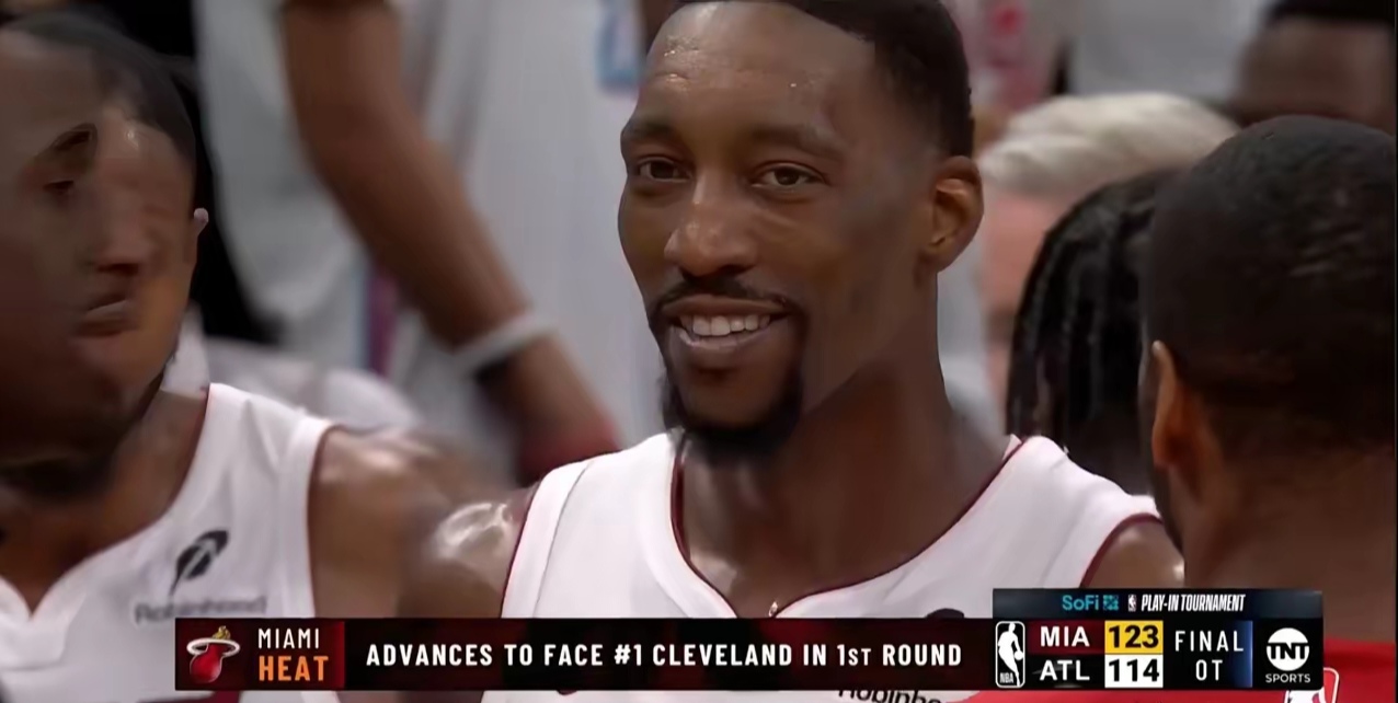 关于公牛强势德国男篮,阿德巴约一己之力扛起全队的信息 关于公牛强势德国男篮,阿德巴约一己之力扛起全队的信息