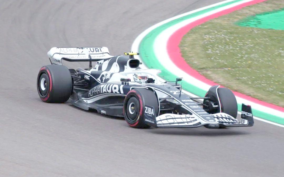 红牛二队逆转红牛车队,阿隆索带队取胜 红牛二队逆转红牛车队,阿隆索带队取胜