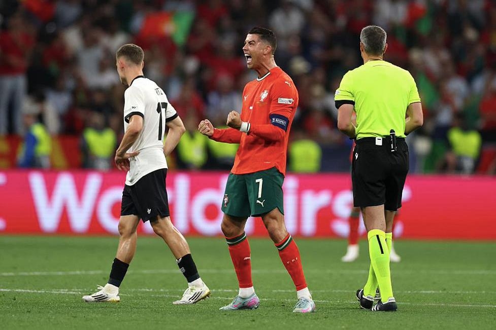 关于塞尔维亚豪取胜利,成功晋级欧洲杯预选赛决赛的信息 关于塞尔维亚豪取胜利,成功晋级欧洲杯预选赛决赛的信息