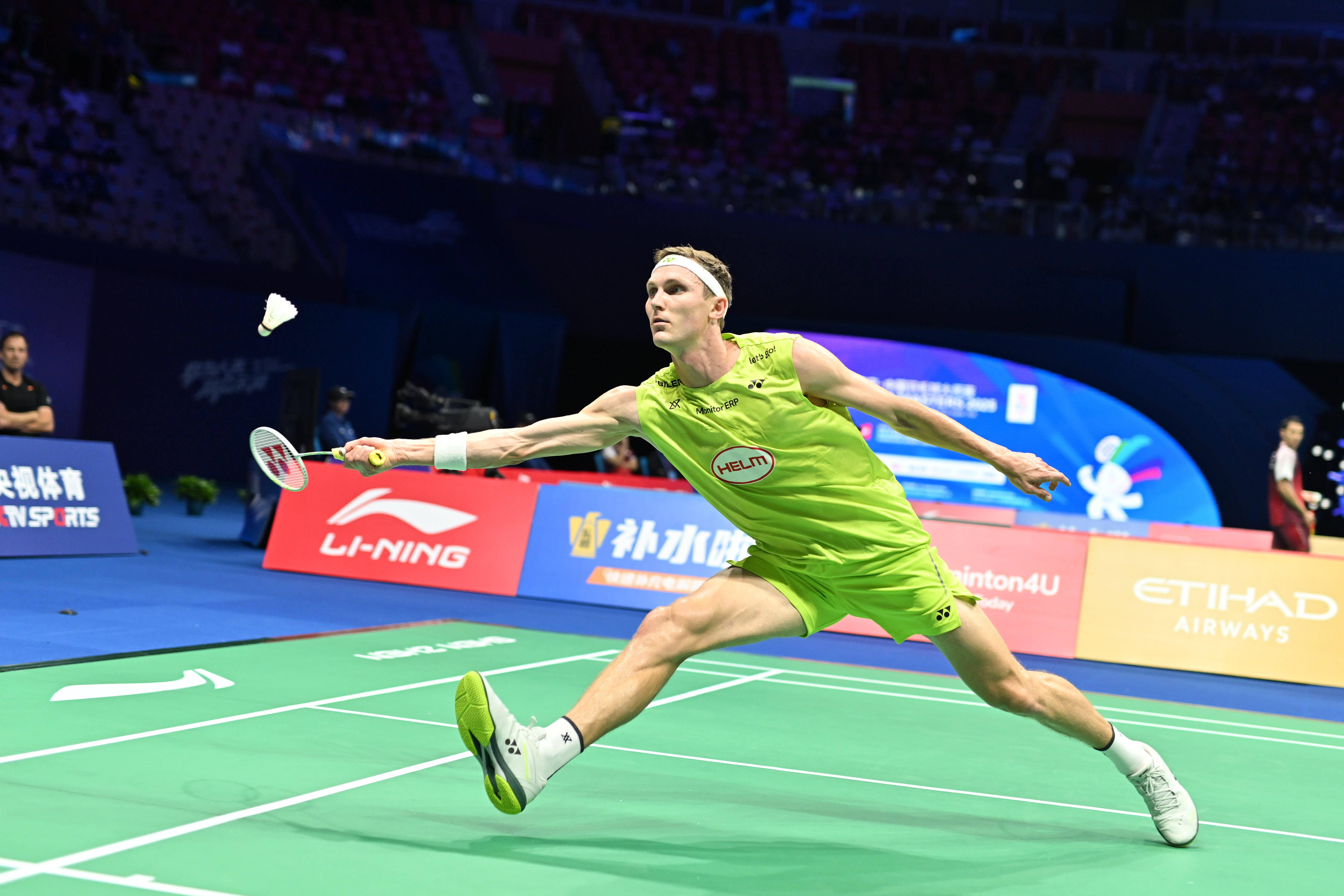 英格兰羽毛球队逆转法国羽毛球队,安赛龙统治全场的简单介绍 英格兰羽毛球队逆转法国羽毛球队,安赛龙统治全场的简单介绍