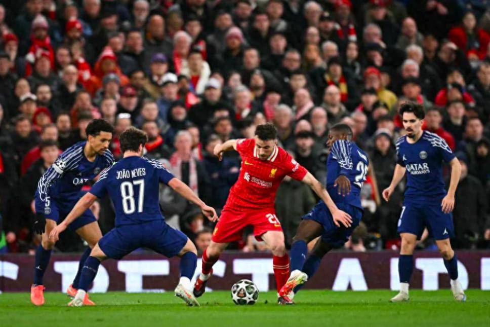 利物浦决战马塞兰斯，豪门对决！